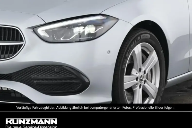Mercedes-Benz C 300 (Clasa C) din 2025 cu 35.450 km - oferta MER230227 - foto 4
