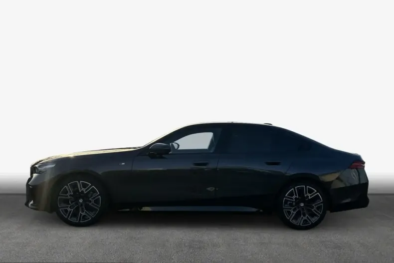 BMW 520 (Seria 5) din 2025 cu 25.177 km - oferta BMW230229 - foto 5