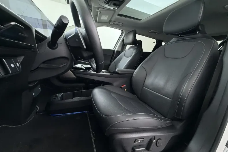 Kia EV6 din 2022 cu 93.557 km - oferta KIA230238 - foto 12