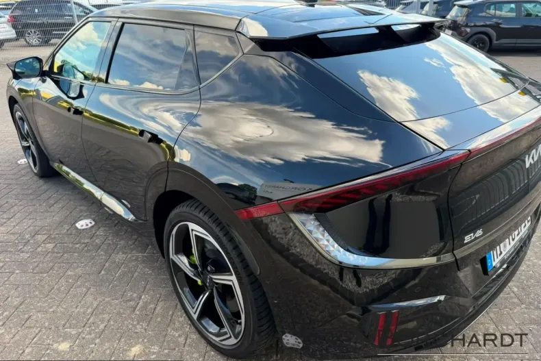 Kia EV6 din 2023 cu 27.900 km - oferta KIA230239 - foto 6