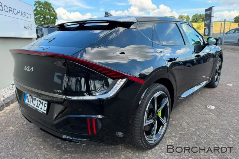 Kia EV6 din 2023 cu 27.900 km - oferta KIA230239 - foto 8