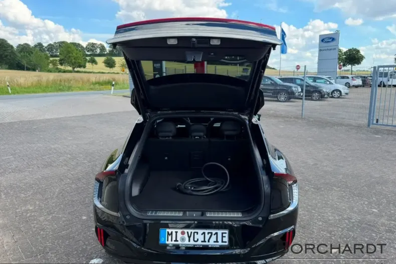 Kia EV6 din 2023 cu 27.900 km - oferta KIA230239 - foto 10