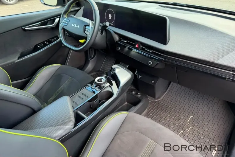 Kia EV6 din 2023 cu 27.900 km - oferta KIA230239 - foto 17