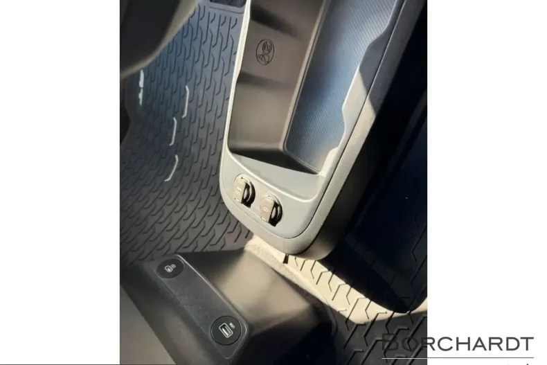Kia EV6 din 2023 cu 27.900 km - oferta KIA230239 - foto 29