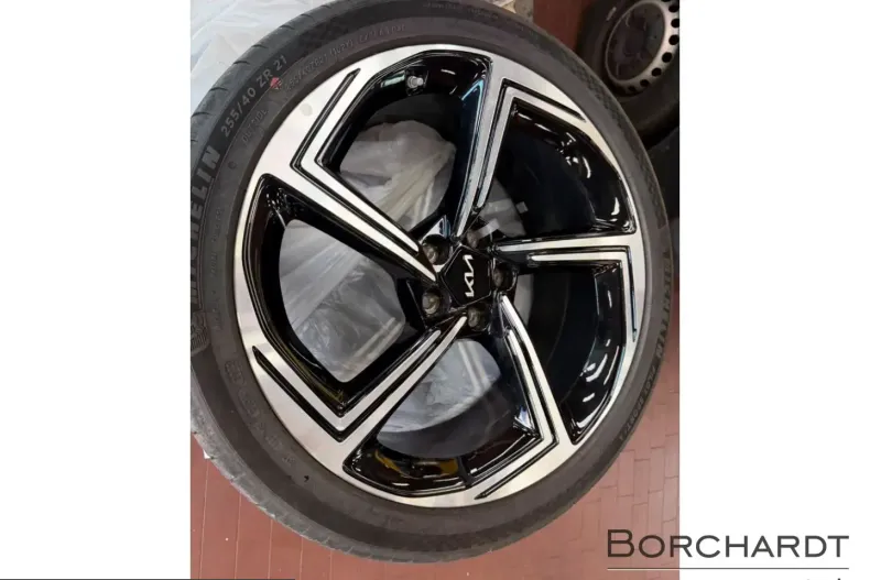 Kia EV6 din 2023 cu 27.900 km - oferta KIA230239 - foto 39