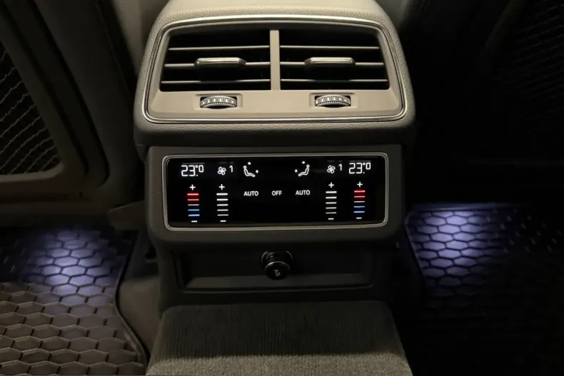 Audi A6 din 2024 cu 29.899 km - oferta AUD230240 - foto 11