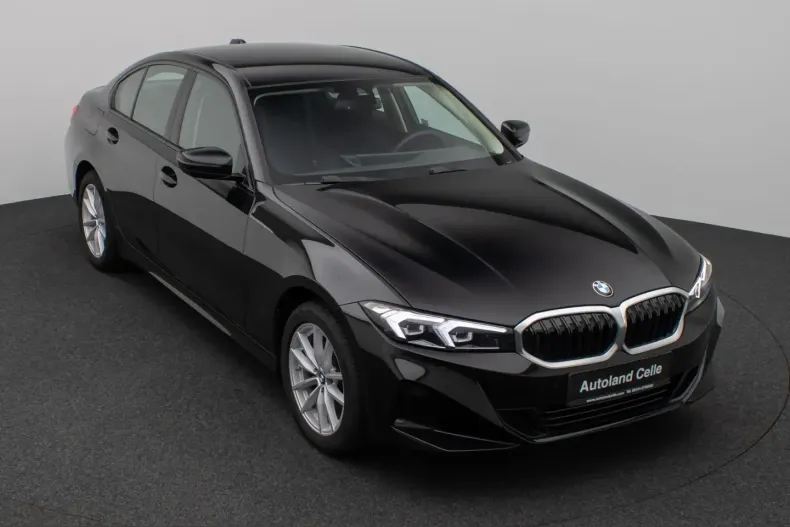 BMW 318i (Seria 3) din 2024 cu 26.192 km - oferta BMW230253 - foto 3