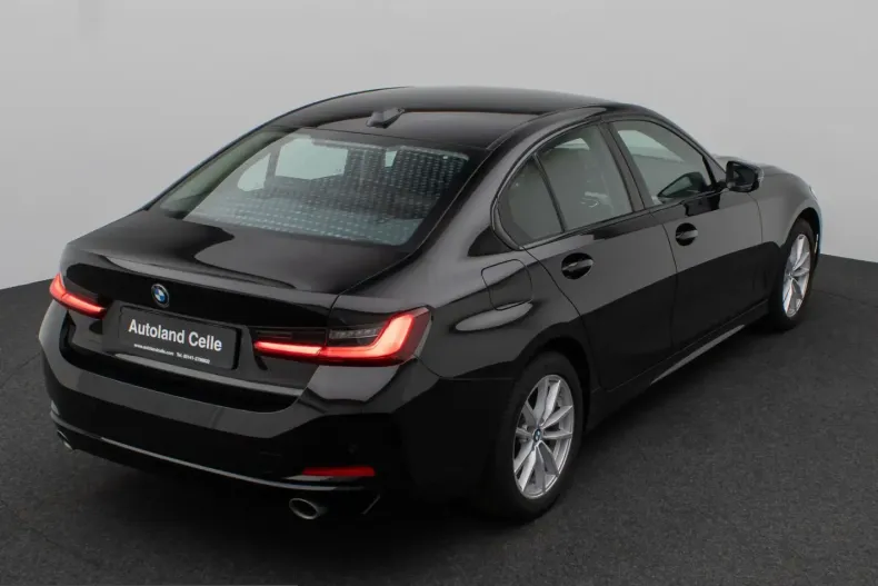 BMW 318i (Seria 3) din 2024 cu 26.192 km - oferta BMW230253 - foto 7