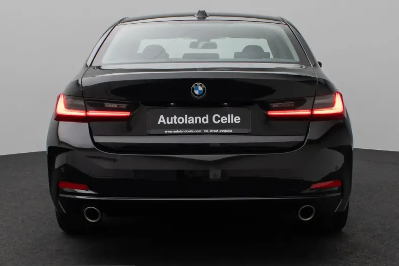 BMW 318i (Seria 3) din 2024 cu 26.192 km - oferta BMW230253 - foto 8
