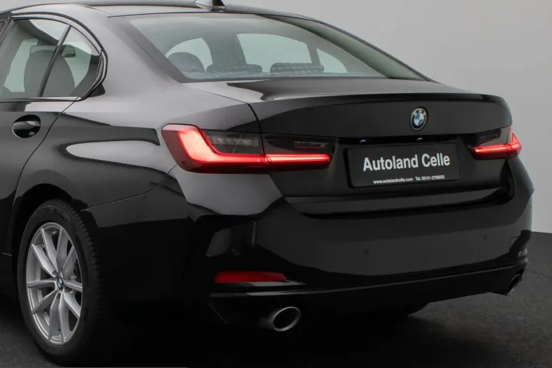 BMW 318i (Seria 3) din 2024 cu 26.192 km - oferta BMW230253 - foto 13