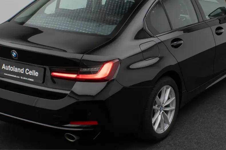 BMW 318i (Seria 3) din 2024 cu 26.192 km - oferta BMW230253 - foto 14