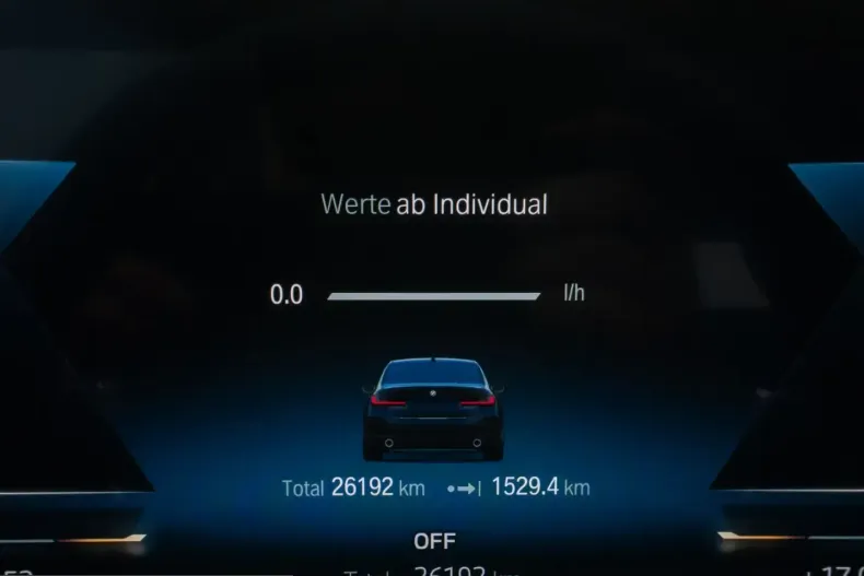 BMW 318i (Seria 3) din 2024 cu 26.192 km - oferta BMW230253 - foto 40