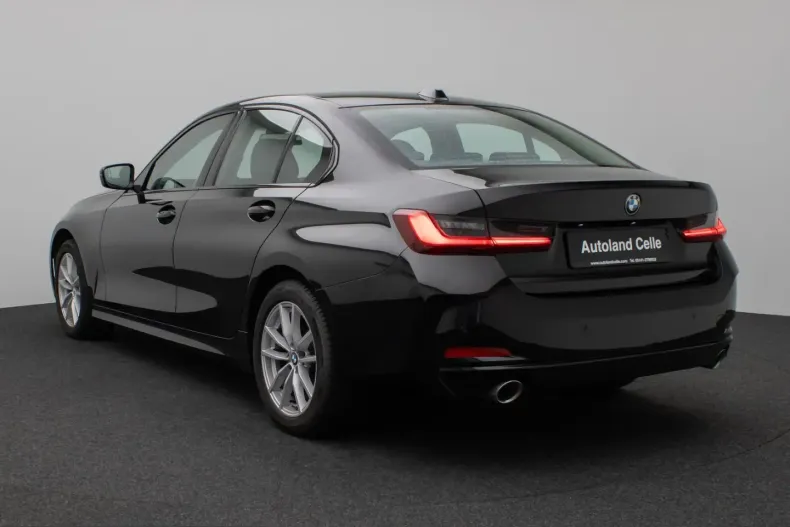 BMW 318i (Seria 3) din 2024 cu 37.664 km - oferta BMW230256 - foto 9