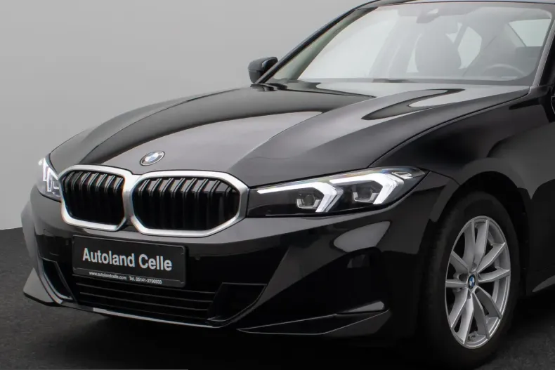 BMW 318i (Seria 3) din 2024 cu 37.664 km - oferta BMW230256 - foto 16