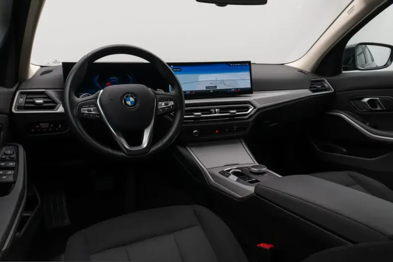 BMW 318i (Seria 3) din 2024 cu 37.664 km - oferta BMW230256 - foto 37