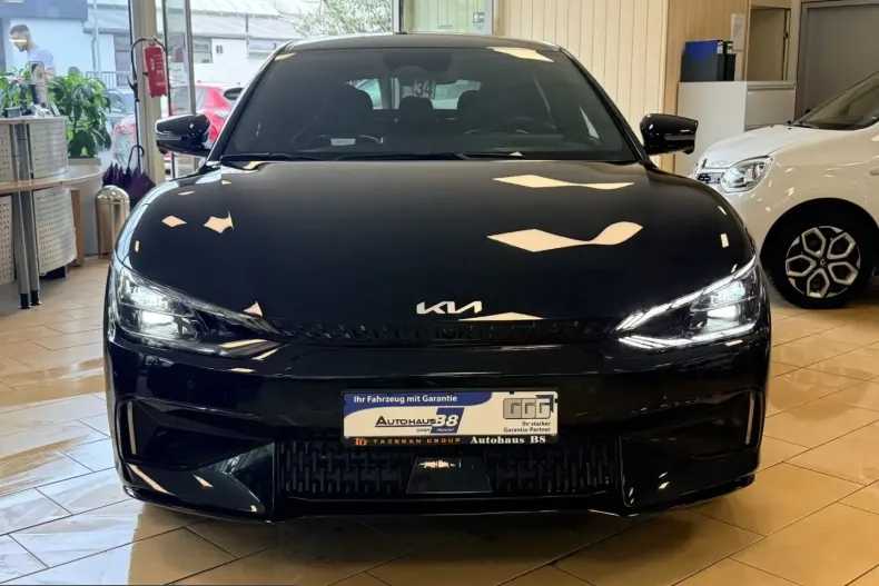 Kia EV6 din 2022 cu 72.145 km - oferta KIA230262 - foto 2