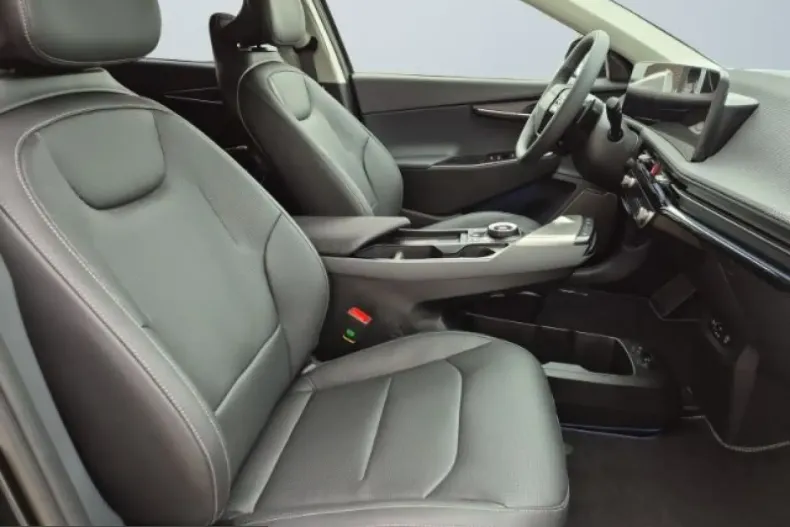 Kia EV6 din 2025 cu 11.500 km - oferta KIA230265 - foto 9