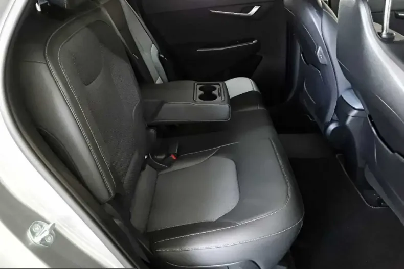 Kia EV6 din 2023 cu 23.270 km - oferta KIA230266 - foto 11