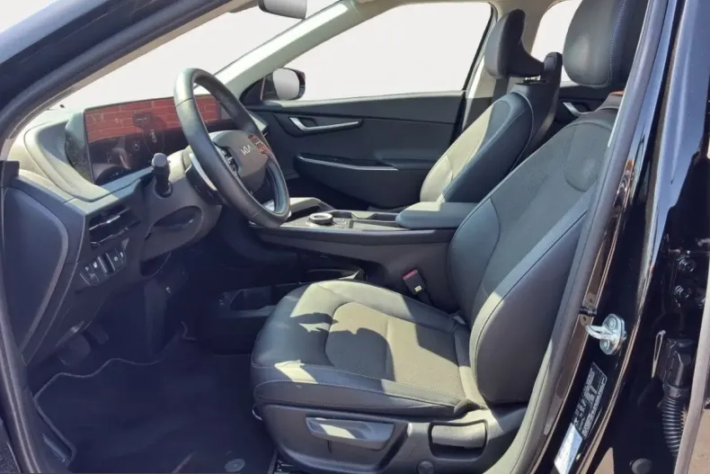 Kia EV6 din 2023 cu 53.504 km - oferta KIA230267 - foto 7