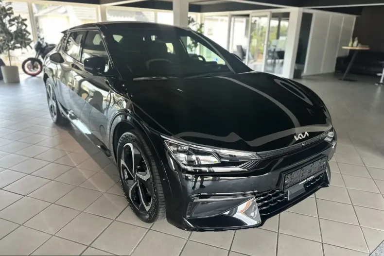 Kia EV6 din 2024 cu 31.411 km - oferta KIA230268 - foto 1