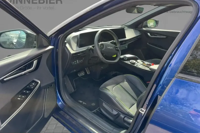 Kia EV6 din 2024 cu 18.000 km - oferta KIA230272 - foto 9