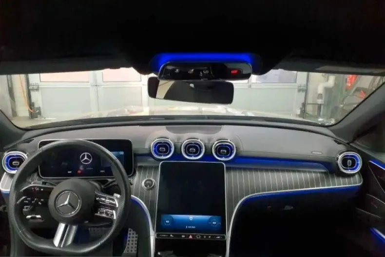 Mercedes-Benz C 300 (Clasa C) din 2023 cu 75.000 km - oferta MER230277 - foto 4