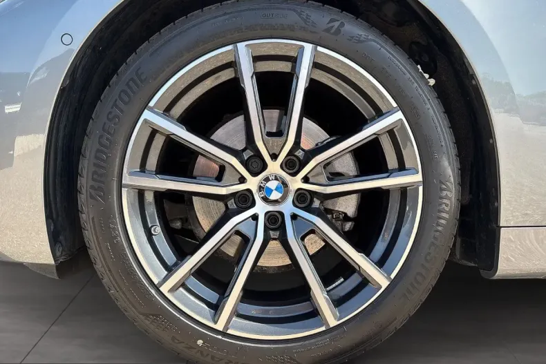 BMW 420i (Seria 4) din 2025 cu 7.423 km - oferta BMW230299 - foto 5