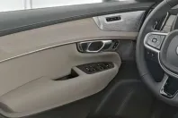 Volvo XC90 din 2025 cu 24.997 km - oferta VOL230300 - foto 17