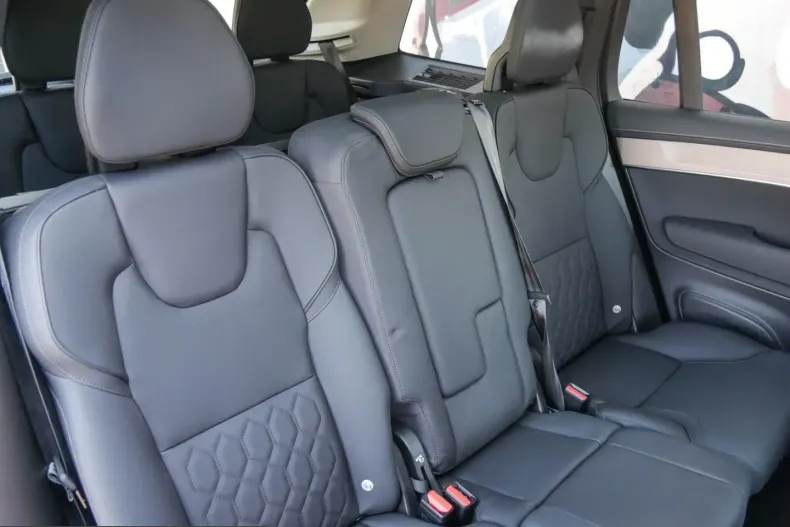 Volvo XC90 din 2025 cu 18.631 km - oferta VOL230305 - foto 5