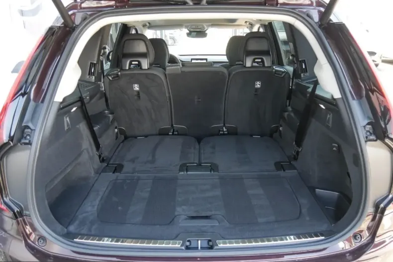 Volvo XC90 din 2025 cu 18.631 km - oferta VOL230305 - foto 17