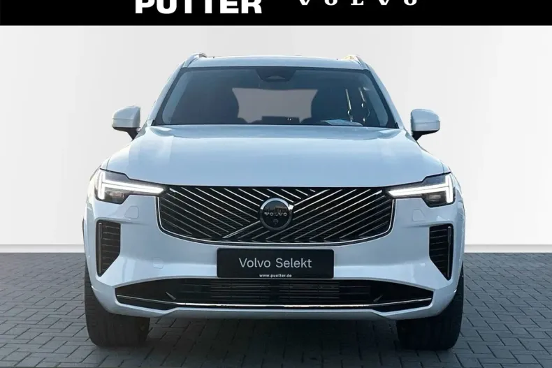 Volvo XC90 din 2025 cu 21.600 km - oferta VOL230306 - foto 8