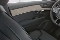 Volvo XC90 din 2025 cu 25.788 km - oferta VOL230308 - foto 12