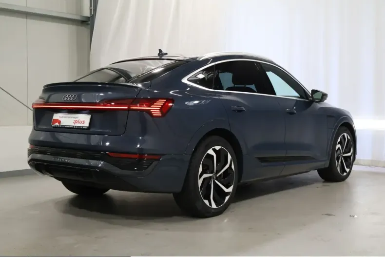 Audi Q8 din 2024 cu 79.539 km - oferta AUD230315 - foto 3
