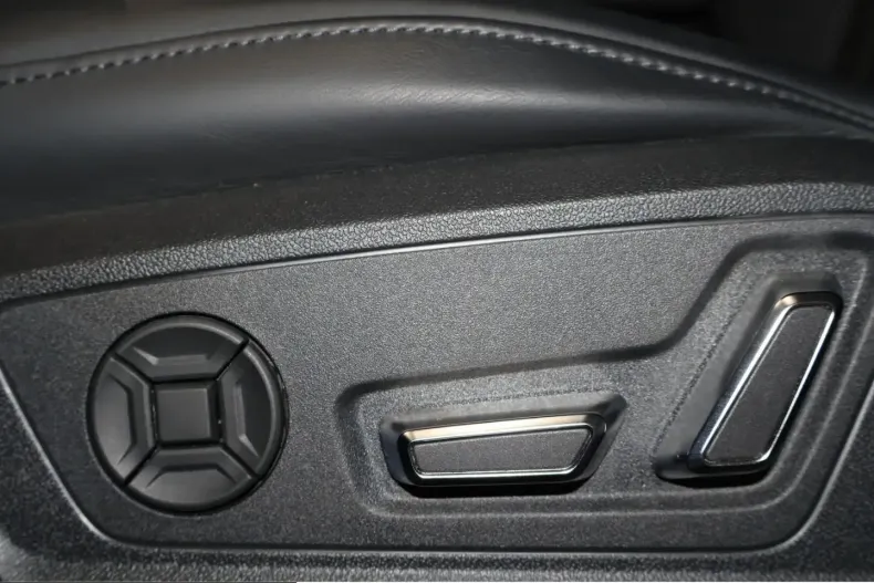 Audi Q8 din 2024 cu 79.539 km - oferta AUD230315 - foto 18