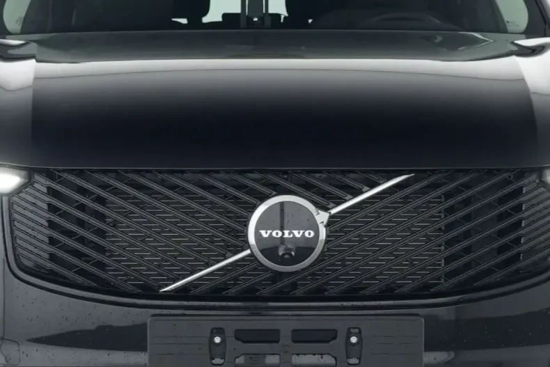 Volvo XC90 din 2025 cu 19.414 km - oferta VOL230316 - foto 4