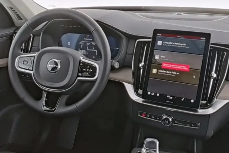 Volvo XC90 din 2025 cu 19.414 km - oferta VOL230316 - foto 11