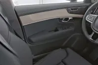 Volvo XC90 din 2025 cu 25.782 km - oferta VOL230317 - foto 12