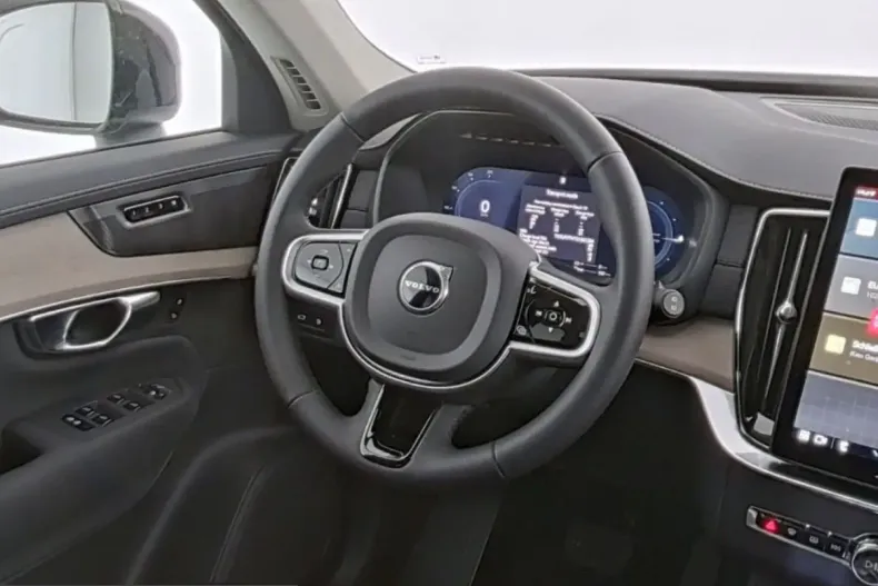 Volvo XC90 din 2025 cu 25.782 km - oferta VOL230317 - foto 14