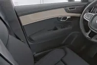 Volvo XC90 din 2025 cu 17.928 km - oferta VOL230323 - foto 12