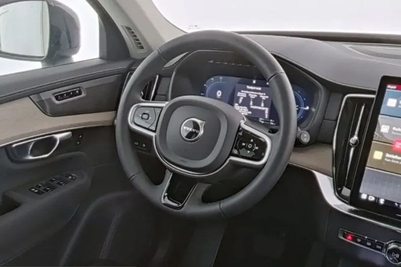 Volvo XC90 din 2025 cu 17.928 km - oferta VOL230323 - foto 14