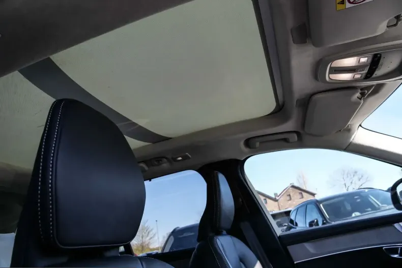 Volvo XC90 din 2025 cu 25.788 km - oferta VOL230324 - foto 12
