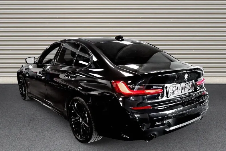 BMW 320 (Seria 3) din 2022 cu 76.389 km - oferta BMW230325 - foto 3
