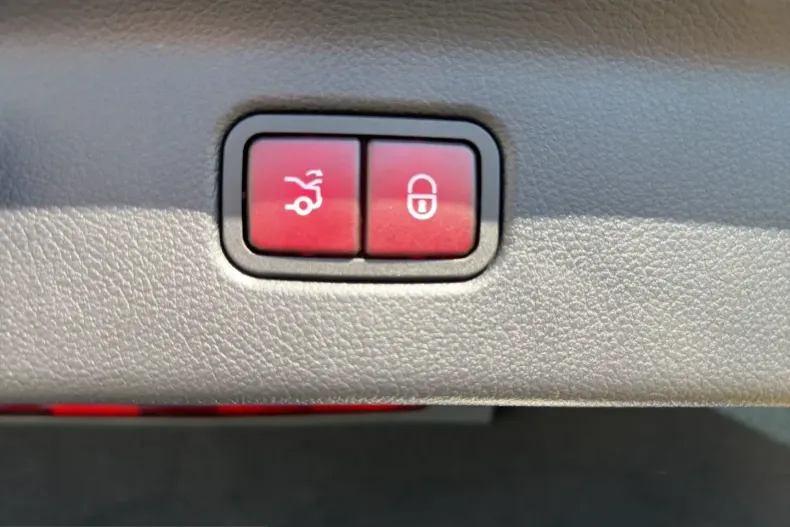 Mercedes-Benz S 450 (Clasa S) din 2023 cu 16.286 km - oferta MER230326 - foto 16