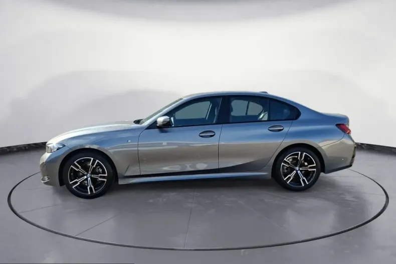 BMW 318i (Seria 3) din 2025 cu 8.650 km - oferta BMW230328 - foto 2