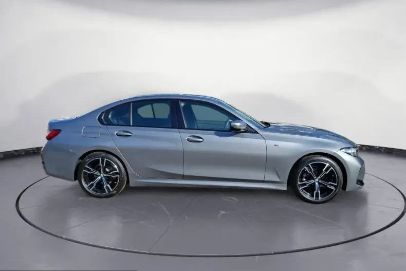 BMW 318i (Seria 3) din 2025 cu 8.650 km - oferta BMW230328 - foto 5