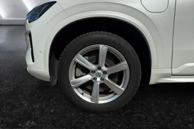 Volvo XC90 din 2025 cu 19.615 km - oferta VOL230329 - foto 6