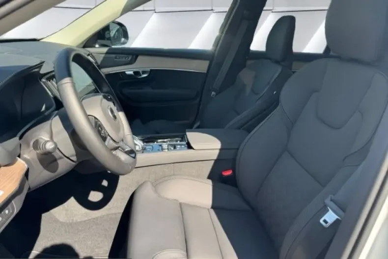 Volvo XC90 din 2025 cu 19.615 km - oferta VOL230329 - foto 11