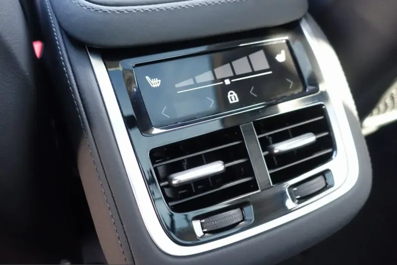 Volvo XC90 din 2025 cu 18.722 km - oferta VOL230330 - foto 10