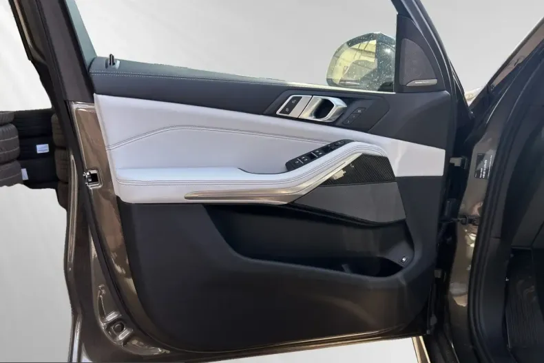 BMW X5 (Seria X) din 2025 cu 8.700 km - oferta BMW230335 - foto 13