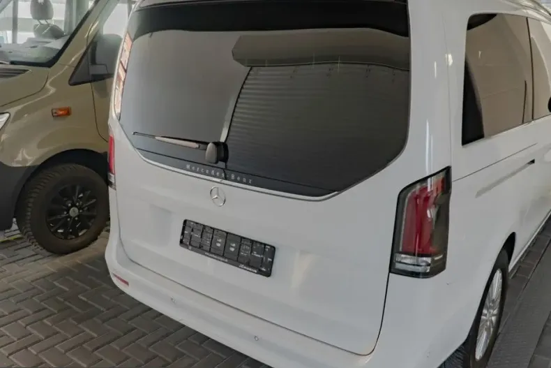 Mercedes-Benz V 300 (Clasa V) din 2025 cu 22.267 km - oferta MER230340 - foto 6